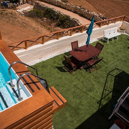 Вилла Tal-Karmnu Entire House With Private Heated Pool And Jacuzzi Kirkop Экстерьер фото