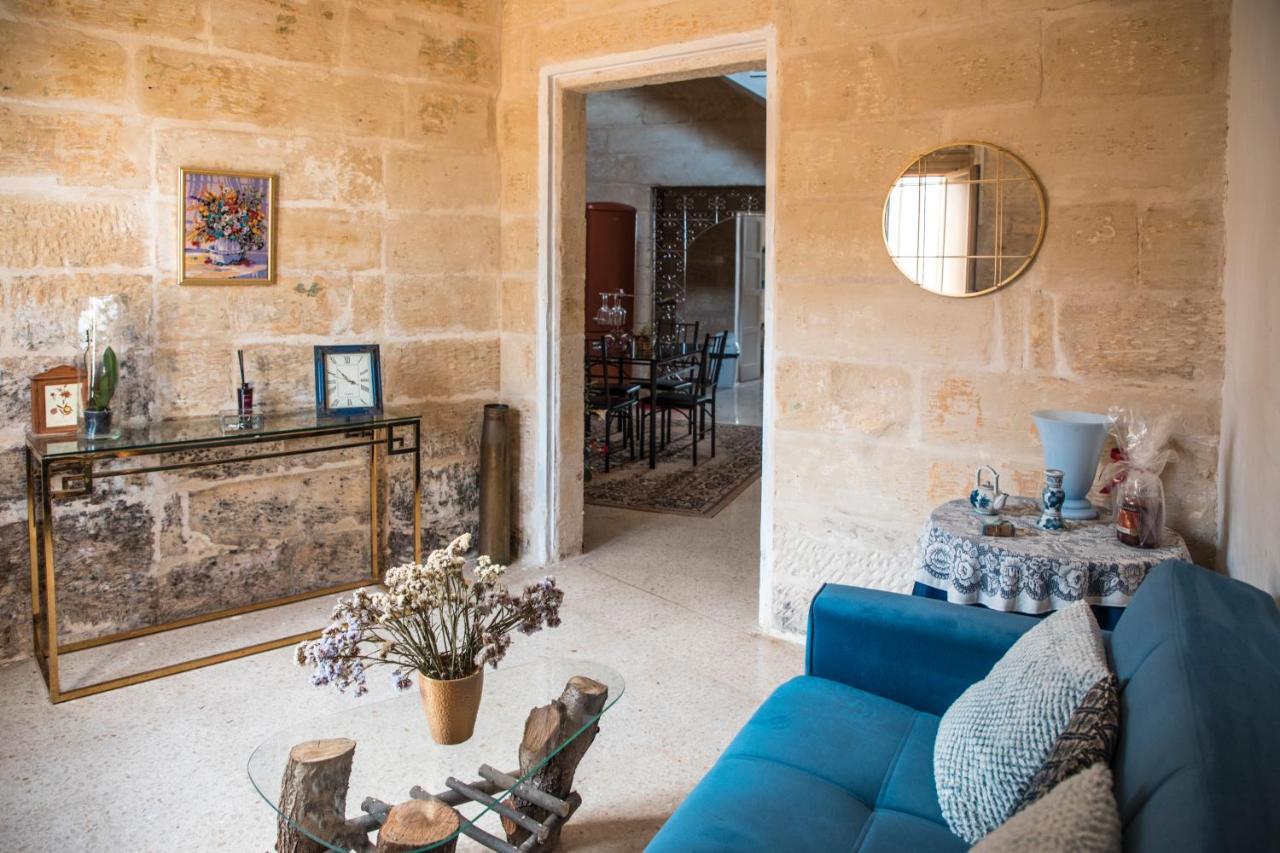 Вилла Tal-Karmnu Entire House With Private Heated Pool And Jacuzzi Kirkop Экстерьер фото
