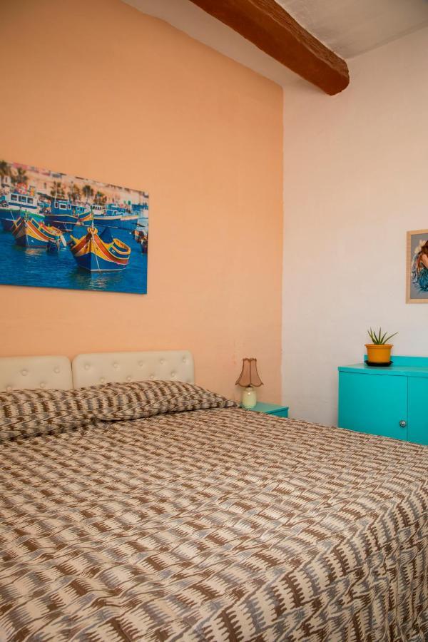 Вилла Tal-Karmnu Entire House With Private Heated Pool And Jacuzzi Kirkop Экстерьер фото